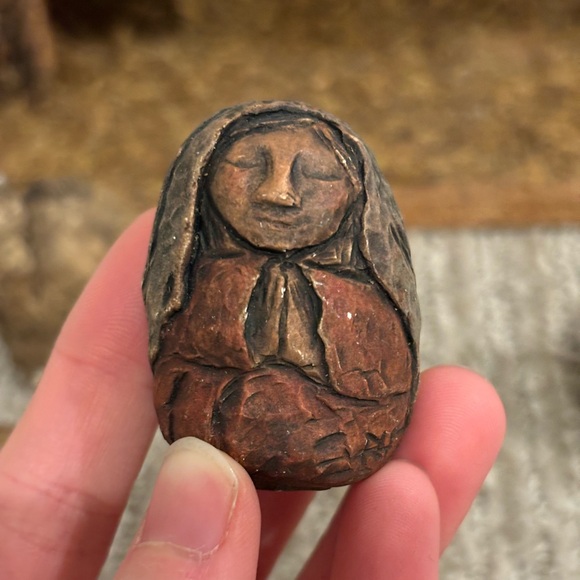 SOLD Small nativity scene, 2” figures, carved and painted plaster - Picture 4 of 12